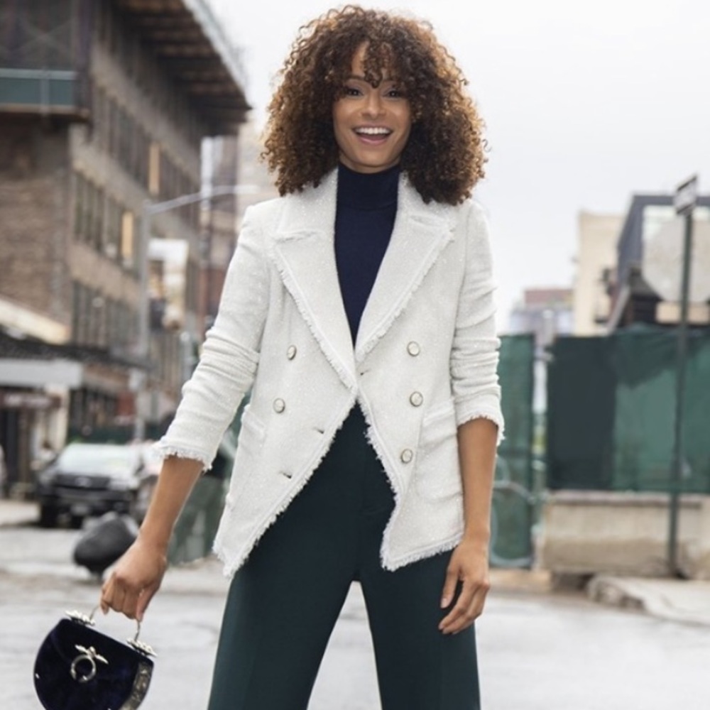 Veronica Beard Carrol Jacket Must-Have of season 4